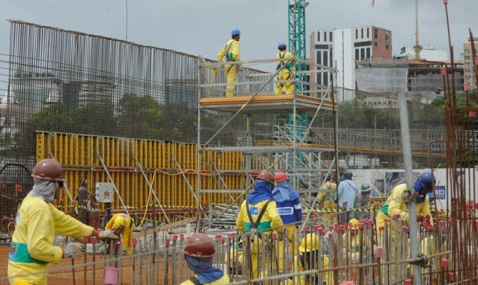 construcao_civil_obras_canteiro_de_obras_construcao_trabalhadores190220142528