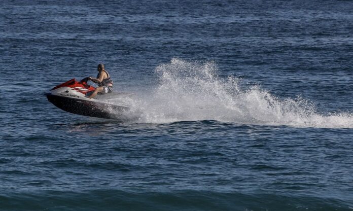 jet_ski_2405220039