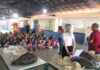 Alunos da EM Prof.ª Joana Alves dos Reis recebem palestra da SEMAM sobre impactos ambientais