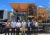 O prefeito Felipe Augusto participa da entrega da primeira Usina Móvel RCC na cidade de Jambeiro