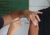 São Sebastião amplia aplicação de reforço bivalente contra a Covid-19 para pessoas de 12 a 59 anos com comorbidades