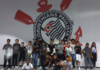 Alunos da Escolinha de Futebol do bairro Itatinga fazem visita técnica na Arena Corinthians
