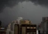 Previsão do tempo para quarta-feira (04), em SP: risco de pancadas de chuva isoladas com raios