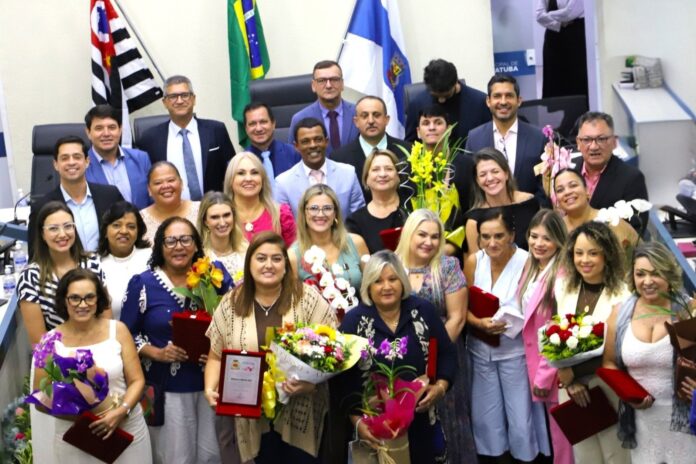 03_12 Homenagem Dia Internacional da Mulher