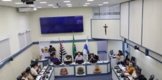 Aprovadas mudanças em contratações temporárias e acesso ao Mirante Camaroeiro e Morro Santo Antônio