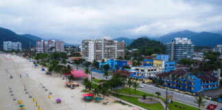 Gestão municipal abre diálogo com ambulantes para melhorar atendimento turístico