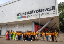 Educadoras da rede municipal participam de visita técnica ao Museu Afro Brasil em São Paulo