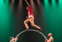 Festival Felino chega à terceira semana com circo contemporâneo e teatro em São Sebastião