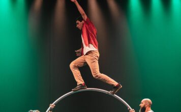Festival Felino chega à terceira semana com circo contemporâneo e teatro em São Sebastião
