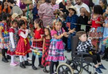 Festa da Cultura Popular mobiliza comunidade escolar e mantém programação nas unidades da rede