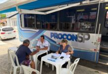 Procon Itinerante leva atendimento a população no Centro e na Costa Sul de São Sebastião