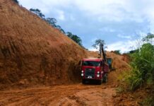Prefeitura aplica multa de R$ 45 mil por movimentação irregular de terra em área embargada de Boiçucanga