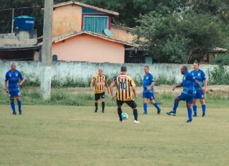 Campeonato Municipal de Futebol 40+ define quartas de final com clássicos pela próxima fase