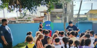 Prefeitura promove ação de plantio de pau-brasil e educação ambiental em escola da Costa Norte de São Sebastião