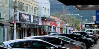 Prefeitura de São Sebastião regulamenta Zona Azul para ampliar rotatividade e organizar estacionamento no Centro