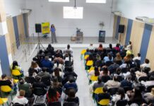 São Sebastião promove formação para secretários e diretores sobre autodeclaração racial e Censo Escolar