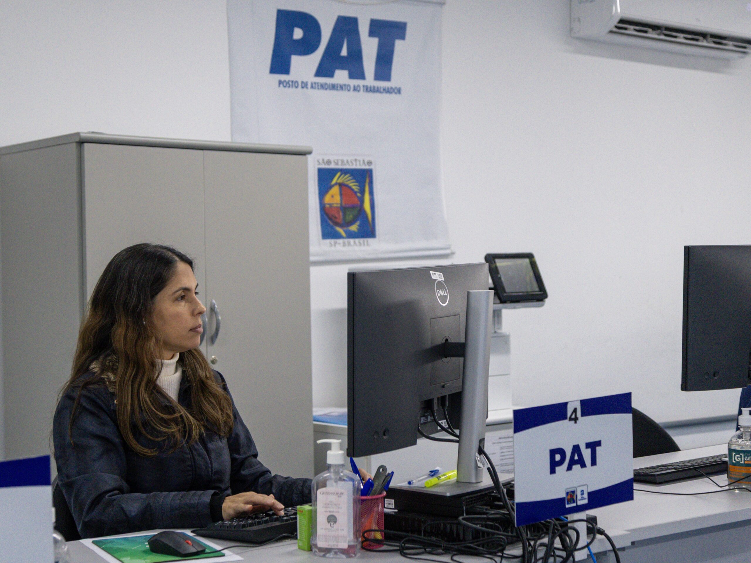 São Sebastião abre novas oportunidades de trabalho com vagas em diferentes áreas nesta segunda-feira