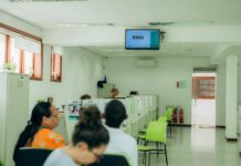 Comércio, hotelaria e construção civil concentram oportunidades de emprego no PAT de Ilhabela