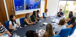 Prefeitura promove reunião com protetoras da causa animal e avança em ações de prevenção de doenças na Costa Sul
