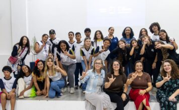 Festival de Talentos Libras transforma língua de sinais em expressão artística e ferramenta de inclusão