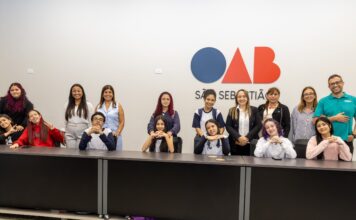 Estudantes do ‘OAB vai à Escola’ participam de visita monitorada ao Fórum de São Sebastião